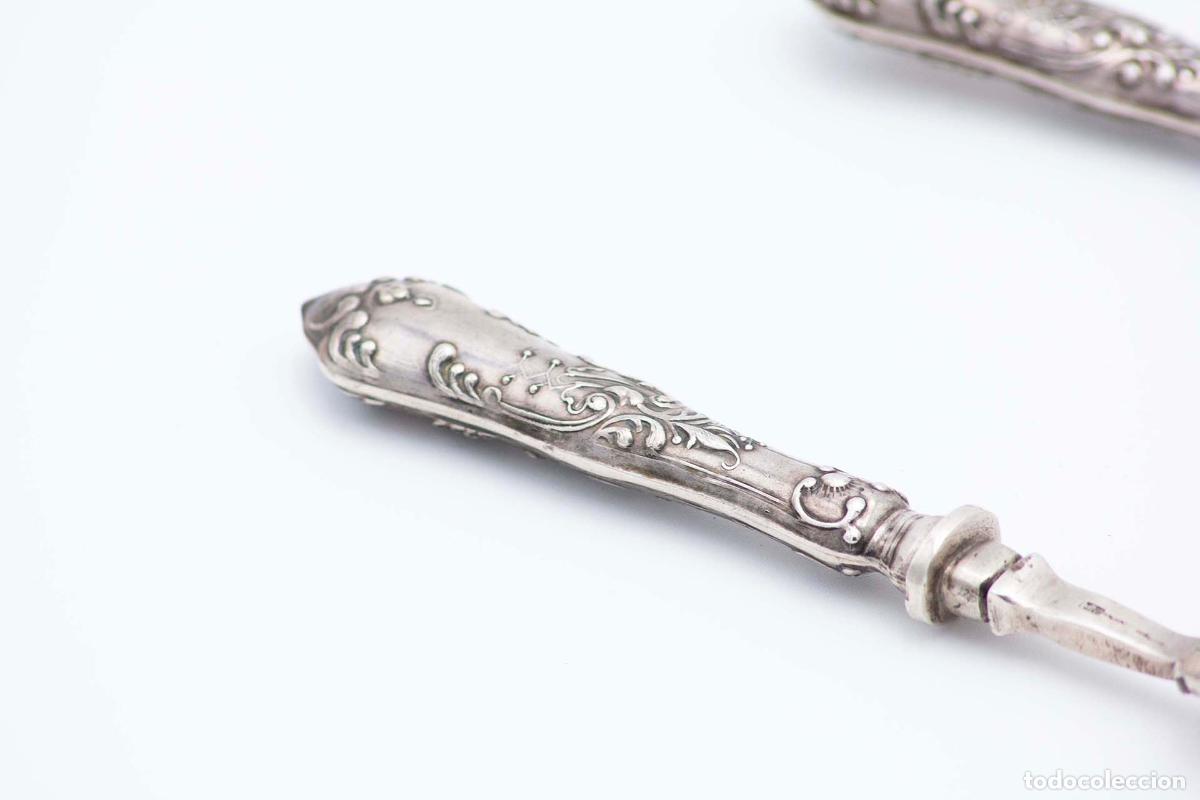 Antig&uuml;edades: Cuchillo y tenedor para pescado, de plata. - Foto 3