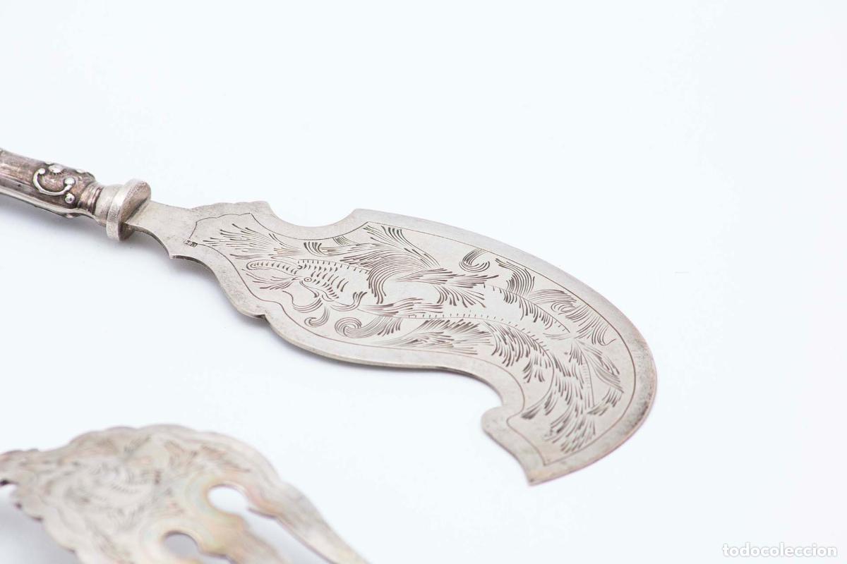 Antig&uuml;edades: Cuchillo y tenedor para pescado, de plata. - Foto 4