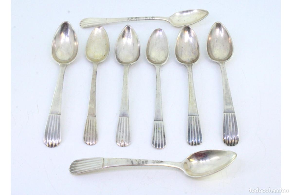 Antig&uuml;edades: Juego de 8 cucharillas de plata - Foto 2