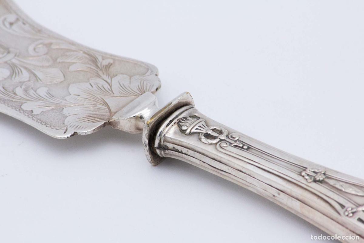 Antig&uuml;edades: Cuchillo y tenedor para pescado, de plata. - Foto 5