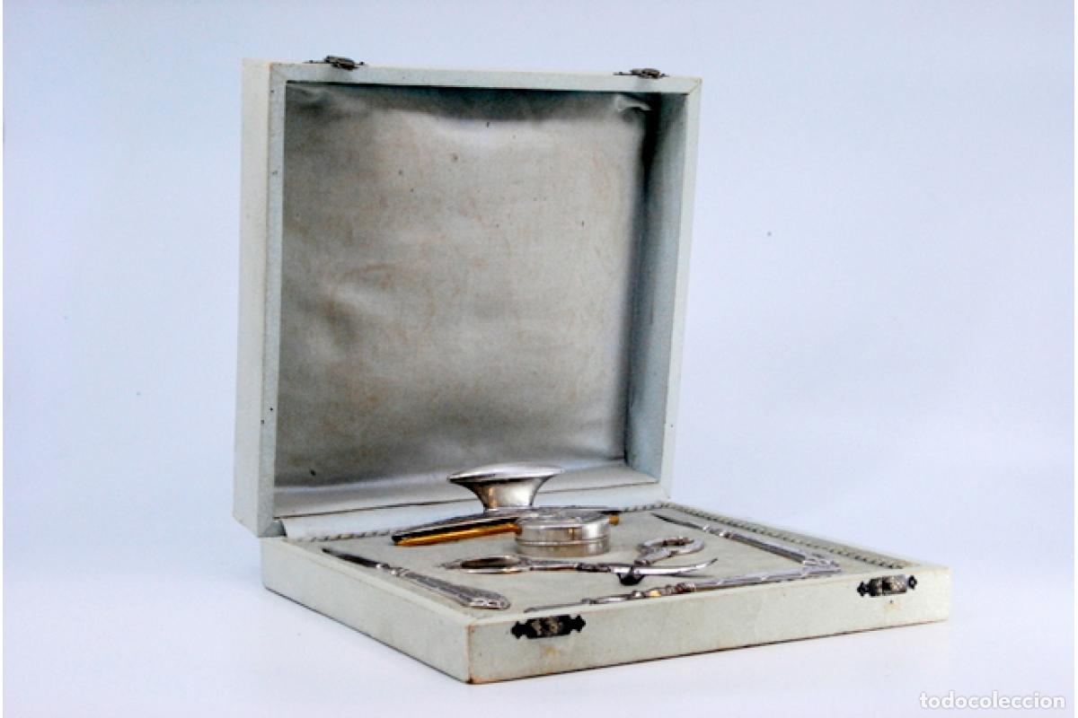 Antig&uuml;edades: Kit de manicura de plata - Foto 2