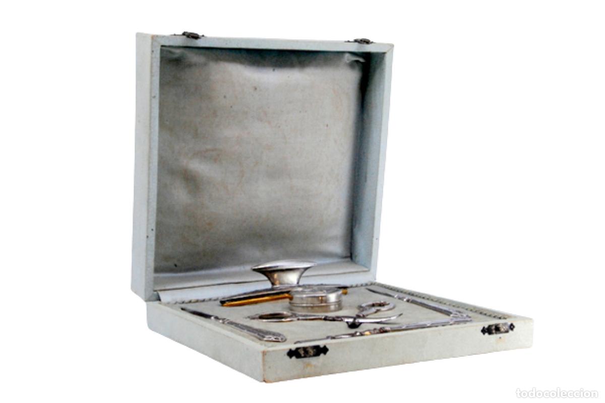 Oggetti Antichi: Kit de manicura de plata