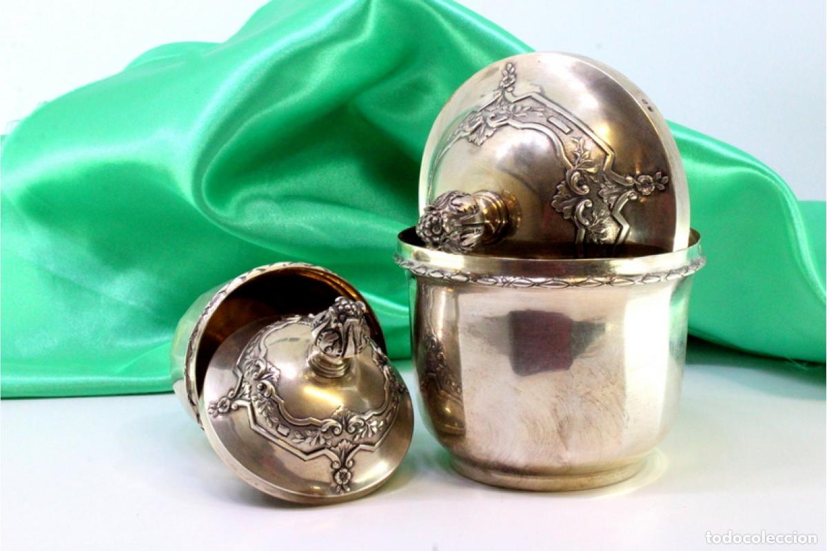 Antig&uuml;edades: Par de ollas de plata - Foto 2