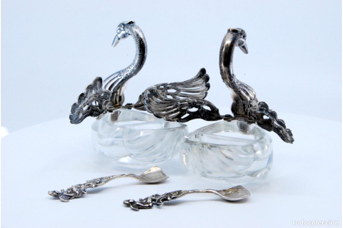 Antig&uuml;edades: Salero y pimentero, de plata. - Foto 10