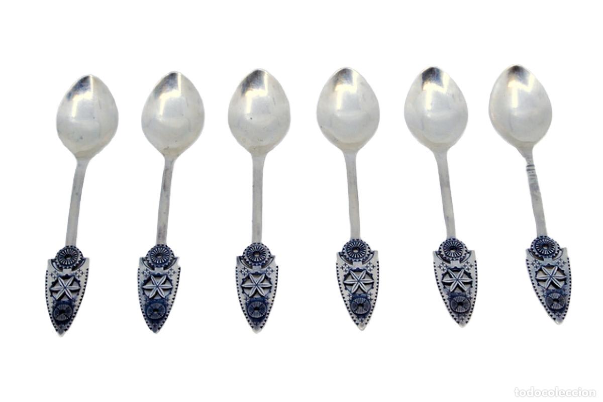 Antig&uuml;edades: Juego de 6 cucharas de postre de plata - Foto 1