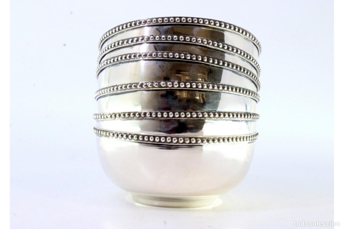 Antig&uuml;edades: Juego de 6 vasos de lavabo de platas. - Foto 4