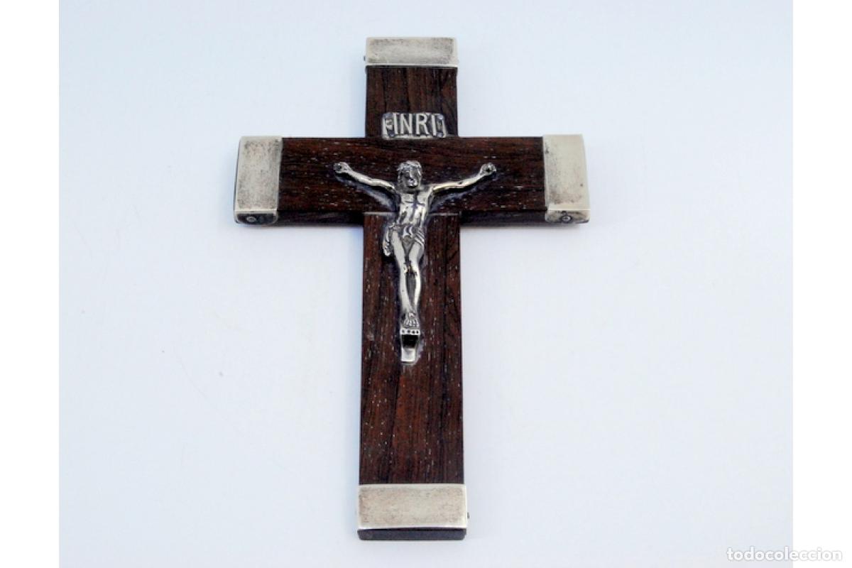 Antig&uuml;edades: Crucifijo de madera y plata - Foto 8