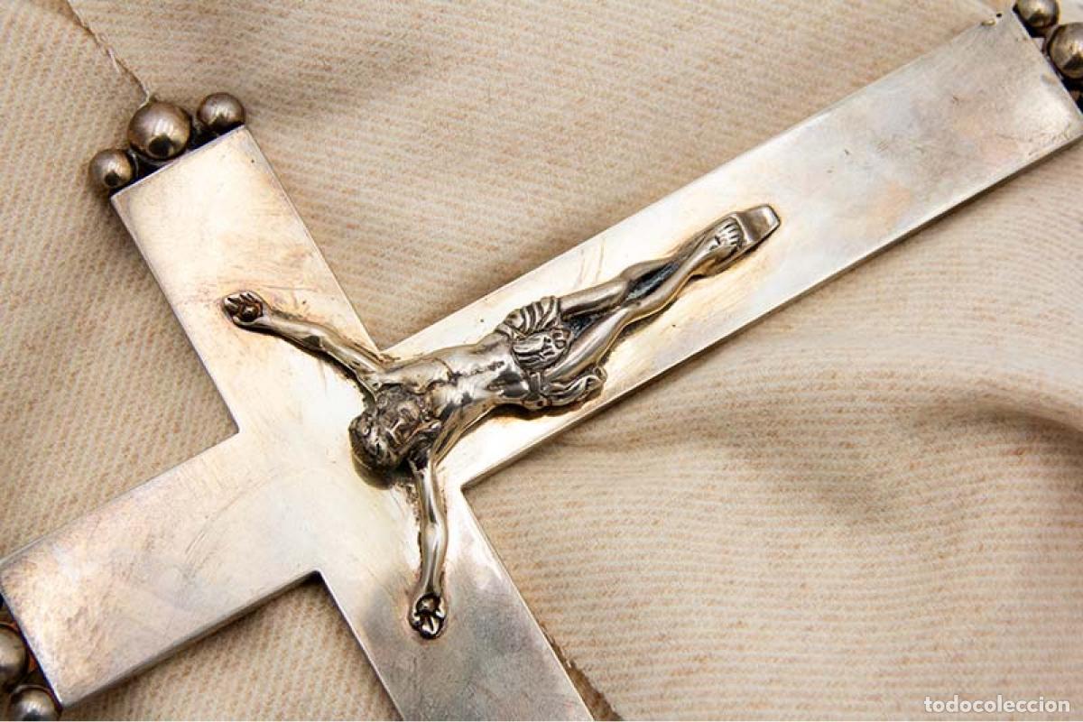 Antig&uuml;edades: crucifijo de plata - Foto 3