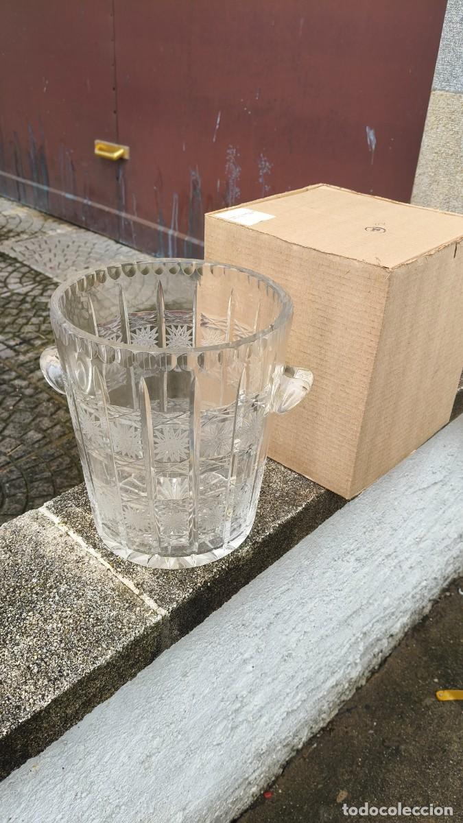 Antig&uuml;edades: Sceau a champagne cristal de boh&egrave;me violetta 20x16 neuf emball&eacute; d origine 1980