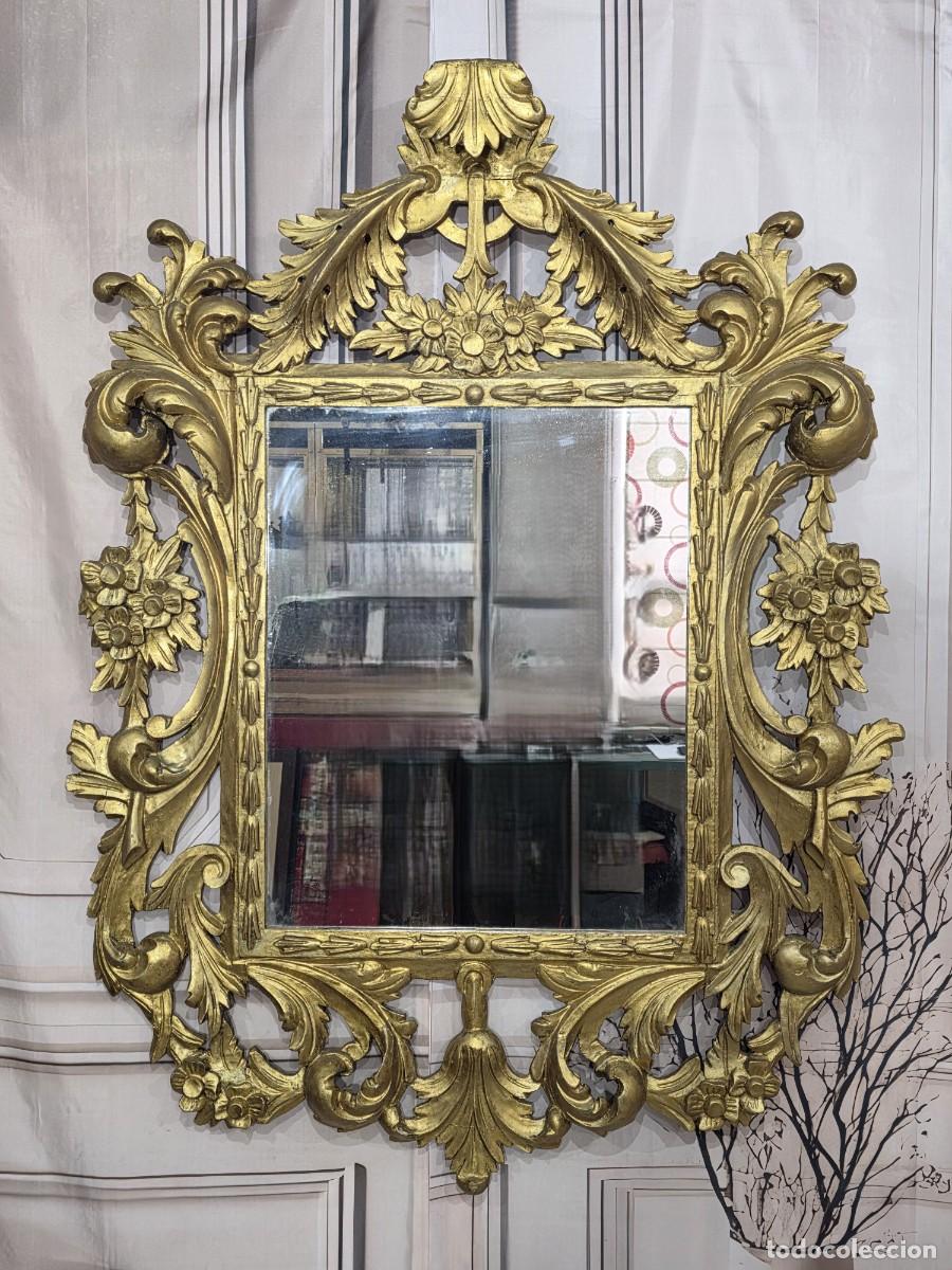 Antig&uuml;edades: Antiguo espejo cornucopia de madera tallada y pan de oro - Foto 3