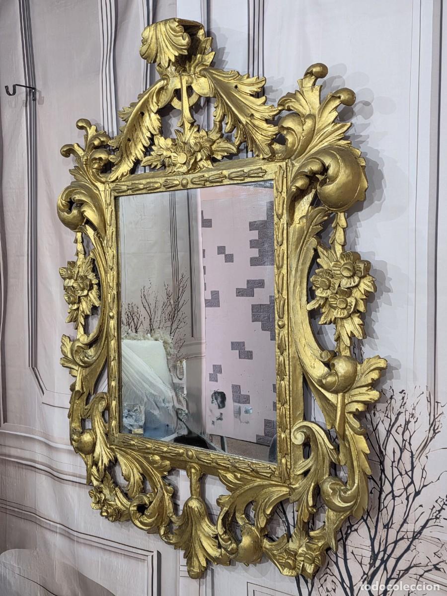Antig&uuml;edades: Antiguo espejo cornucopia de madera tallada y pan de oro - Foto 4