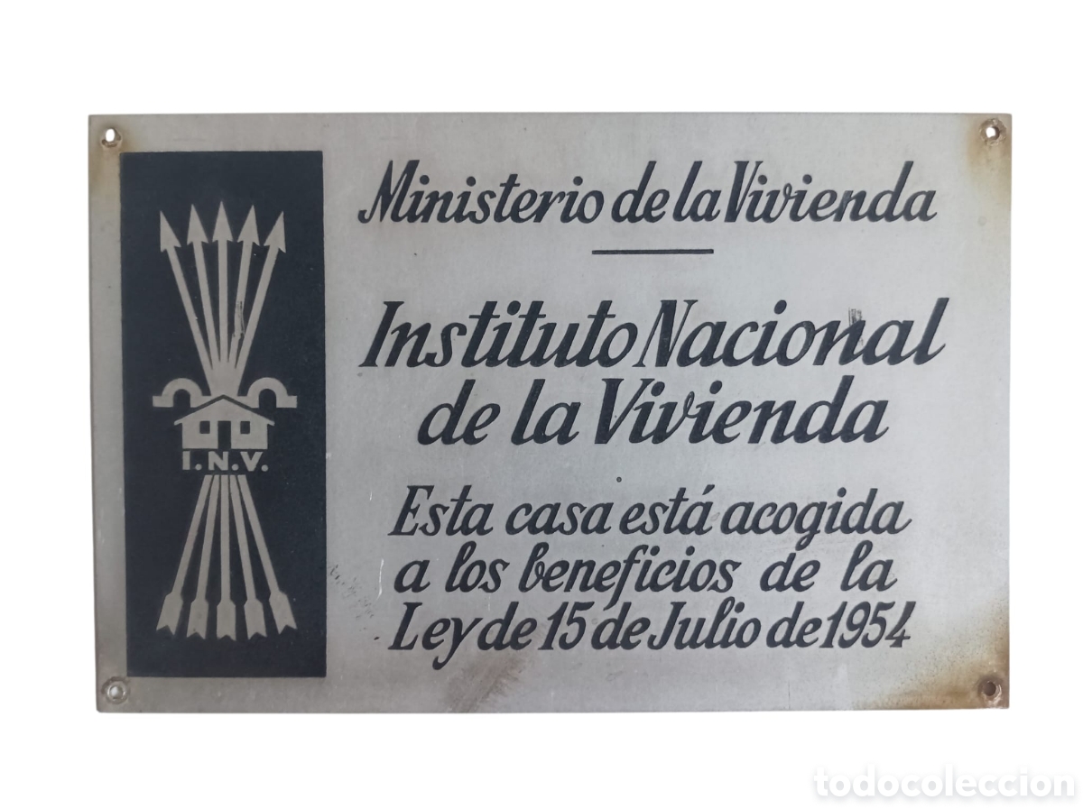 Antig&uuml;edades: Placa met&aacute;lica. Instituto Nacional de la Vivienda - &Eacute;poca Franco / Franquista