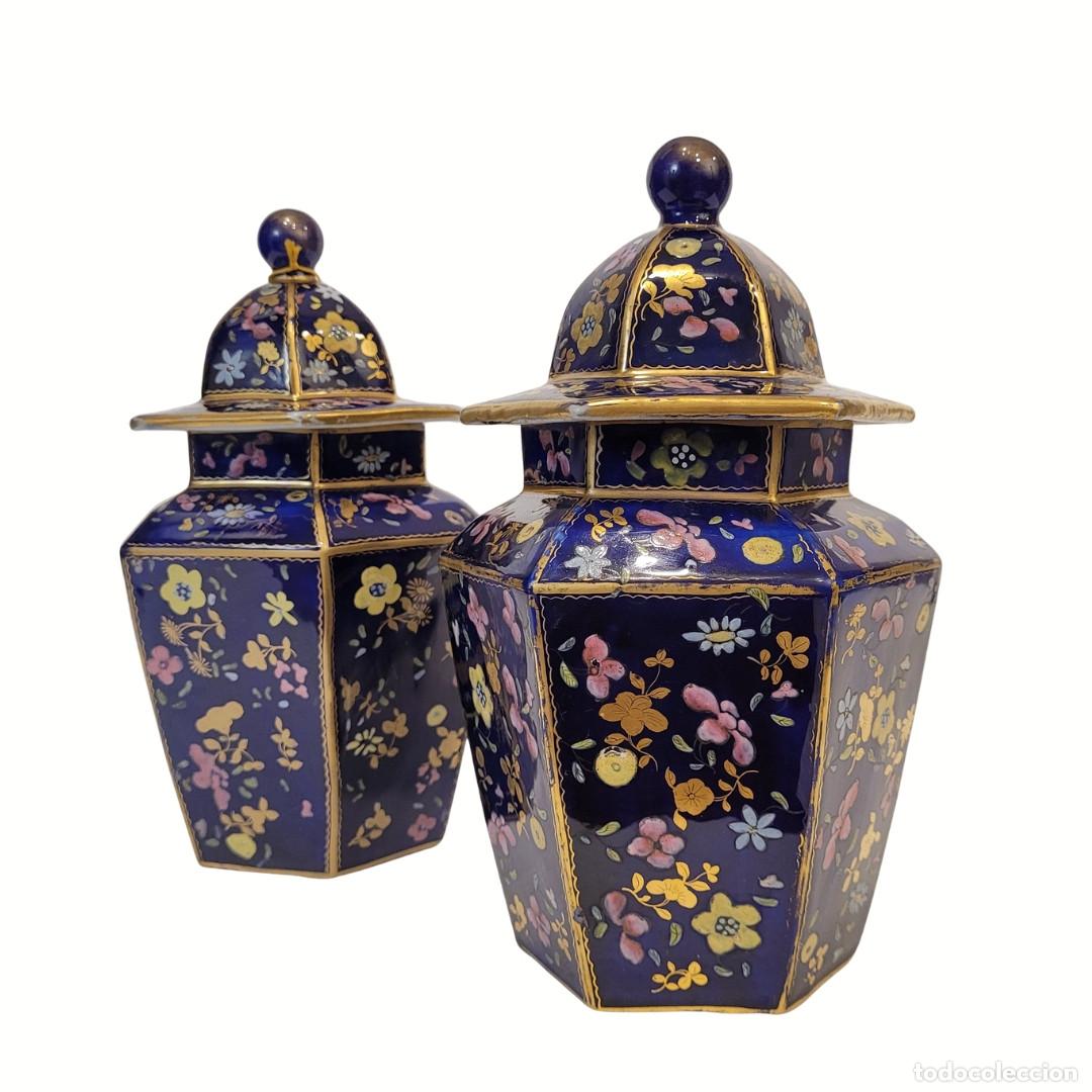 Antig&uuml;edades: Pareja de tarros, loza Ironstone, Mason&rsquo;s Ashworth, circa 1820 &ndash; Inglaterra