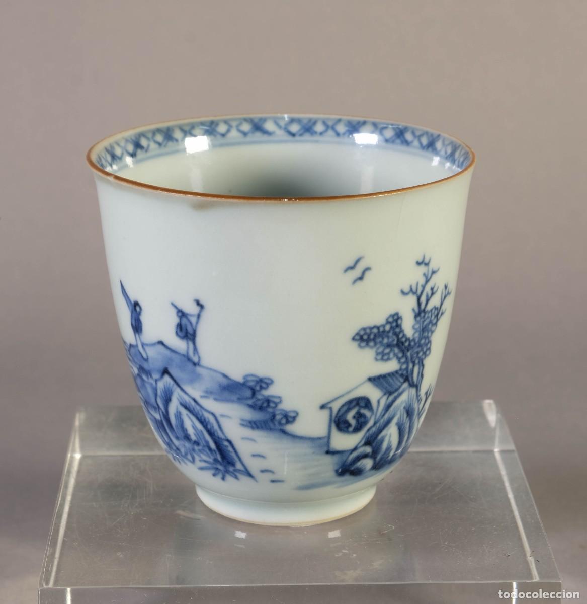 Antig&uuml;edades: ANTIGUO VASO CHINO EN PORCELANA BLANCA Y AZUL PINTADO A MANO SIGLO XVIII