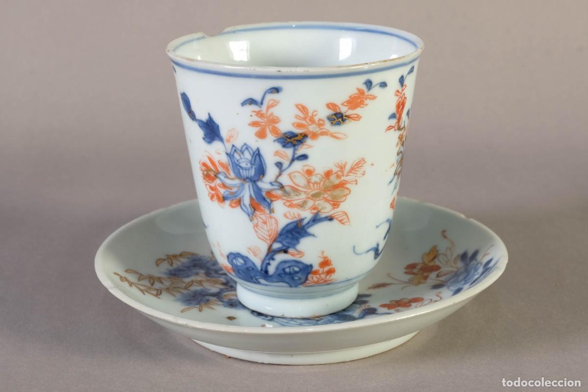 Antig&uuml;edades: ANTIGUO VASO CON PLATO EN PORCELANA PINTADO A MANO DINAST&Iacute;A QING SIGLO XVIII