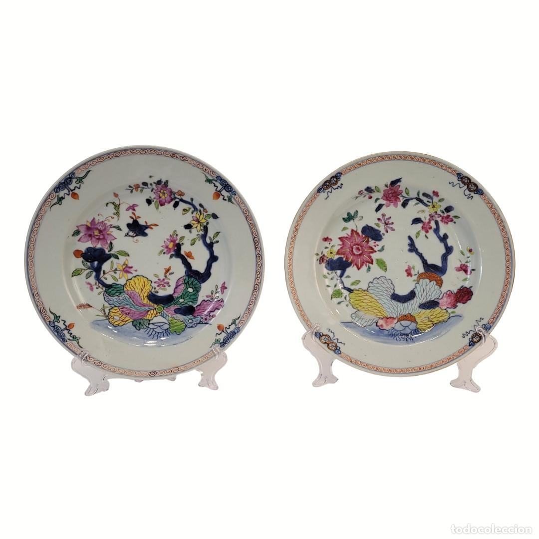 Antig&uuml;edades: Pareja de platos porcelana, Compa&ntilde;&iacute;a Brit&aacute;nica Indias Orientales, Dinast&iacute;a Qing, circa 1790 - China