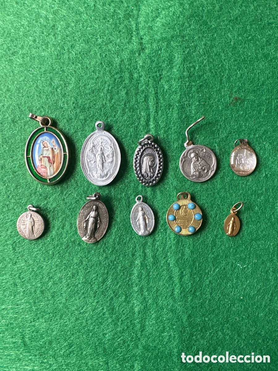 Antiquit&eacute;s: Lote 1, medallas religiosas a catalogar (A1)