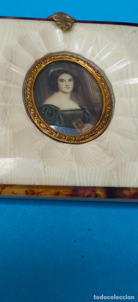 Antig&uuml;edades: ANTIGUA MINIATURA PINTADA SOBRE MARFIL , MARCO TAMBIEN DE MARFIL Y CAREY