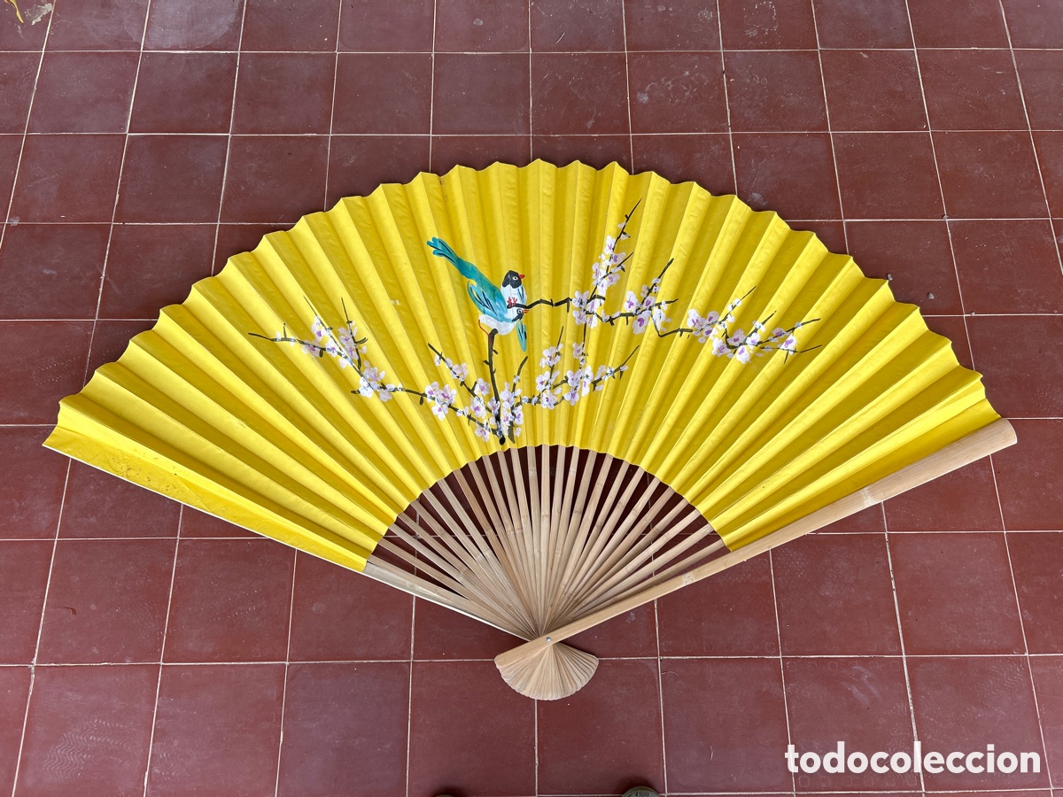 Antiguidades: GRAN ABANICO ORIENTAL 180 CENT&Iacute;METROS