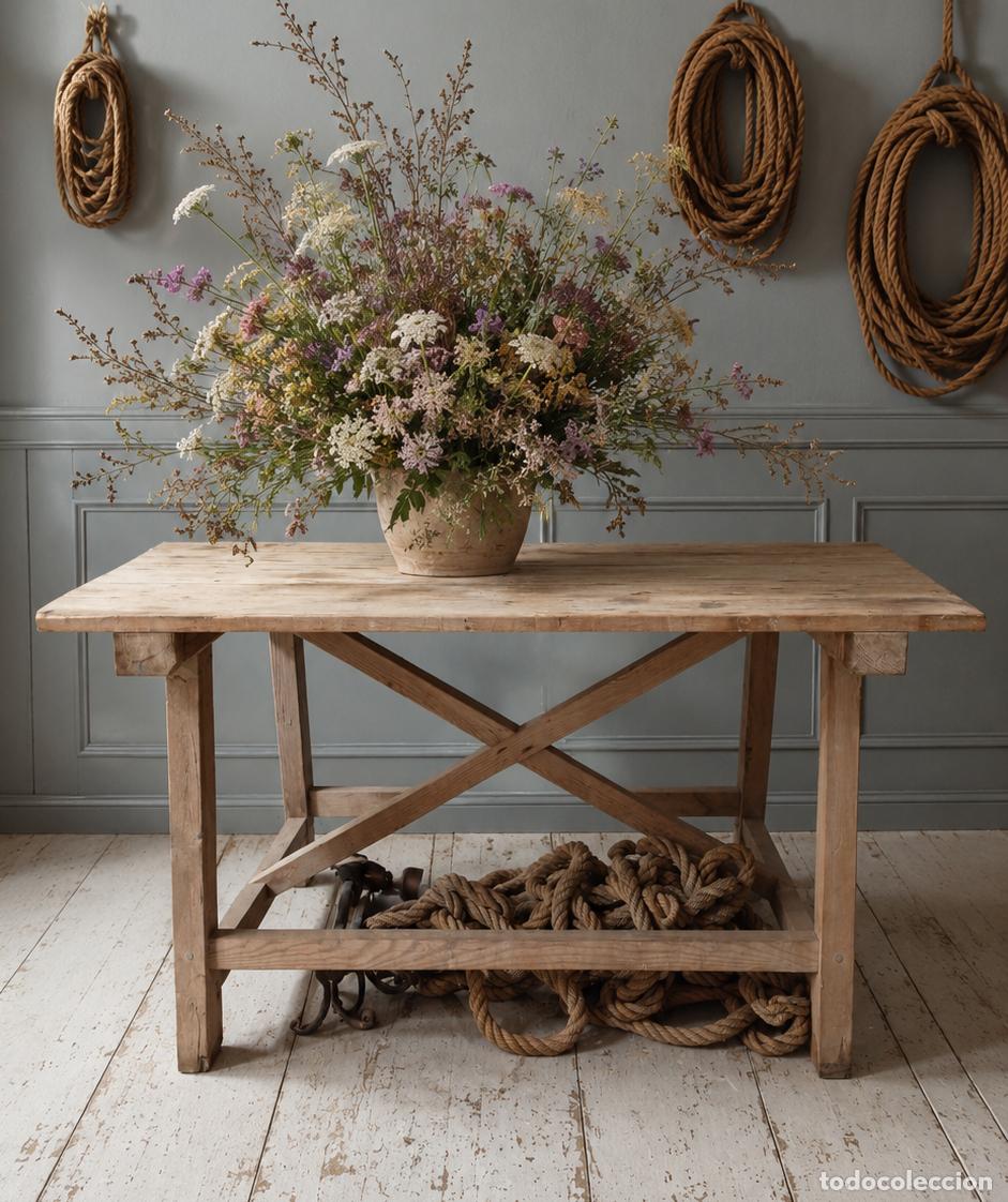 Antig&uuml;edades: Mesa rustica de grandes dimensiones. Siglo XIX.