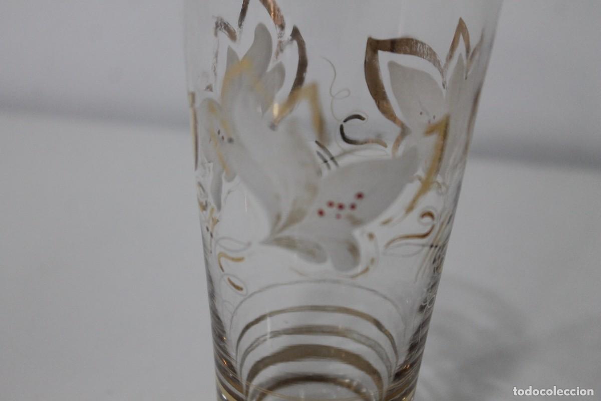 Antig&uuml;edades: 2 VASOS CRISTAL PINTADO A MANO - Foto 7