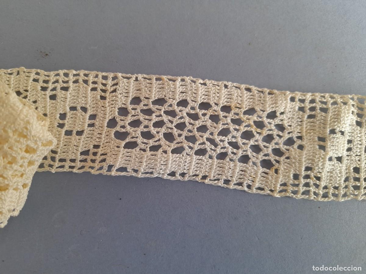 Antig&uuml;edades: pasamaneria: galon de encaje, 4cm aprox de ancho, 1m aprox de largo