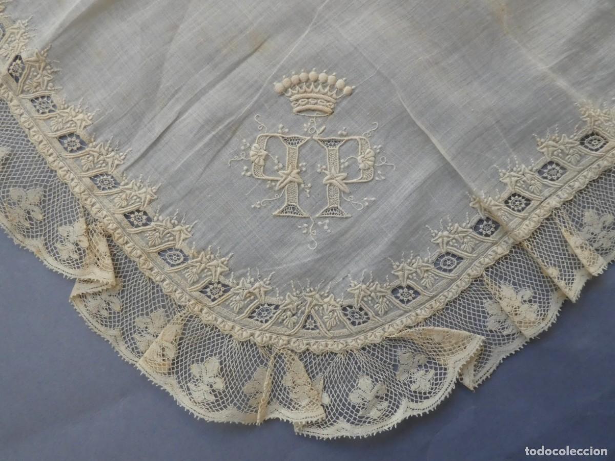 Antig&uuml;edades: ANTIGUO PA&Ntilde;UELO PALACIEGO - BORDADOS Y ENCAJE DE VALENCIENNES IMAGEN - NOVIA S. XIX