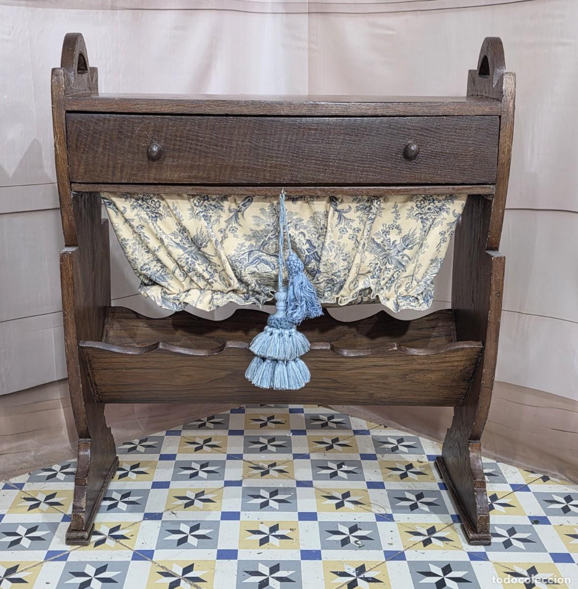 Antig&uuml;edades: Costurero de madera con cesta y caj&oacute;n - Foto 5
