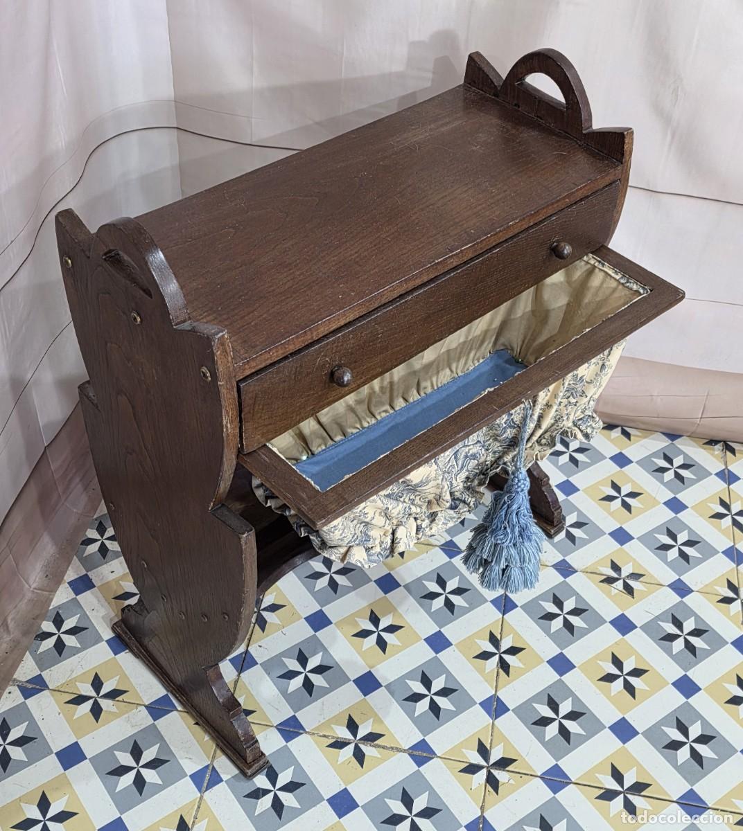 Antig&uuml;edades: Costurero de madera con cesta y caj&oacute;n - Foto 8