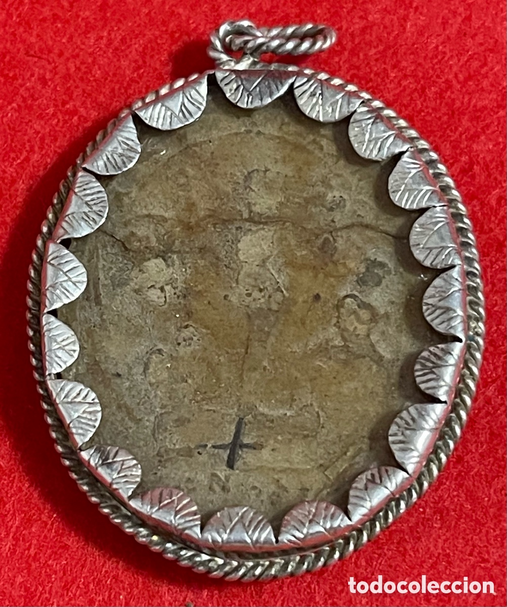 Antig&uuml;edades: Antiguo relicario en plata de ley. Siglo XVII-siglo XVIII.
