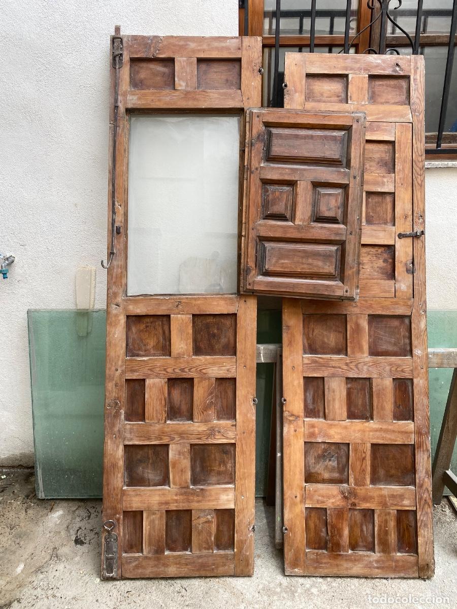 Antig&uuml;edades: Ventana muy antigua con postigos - Foto 3