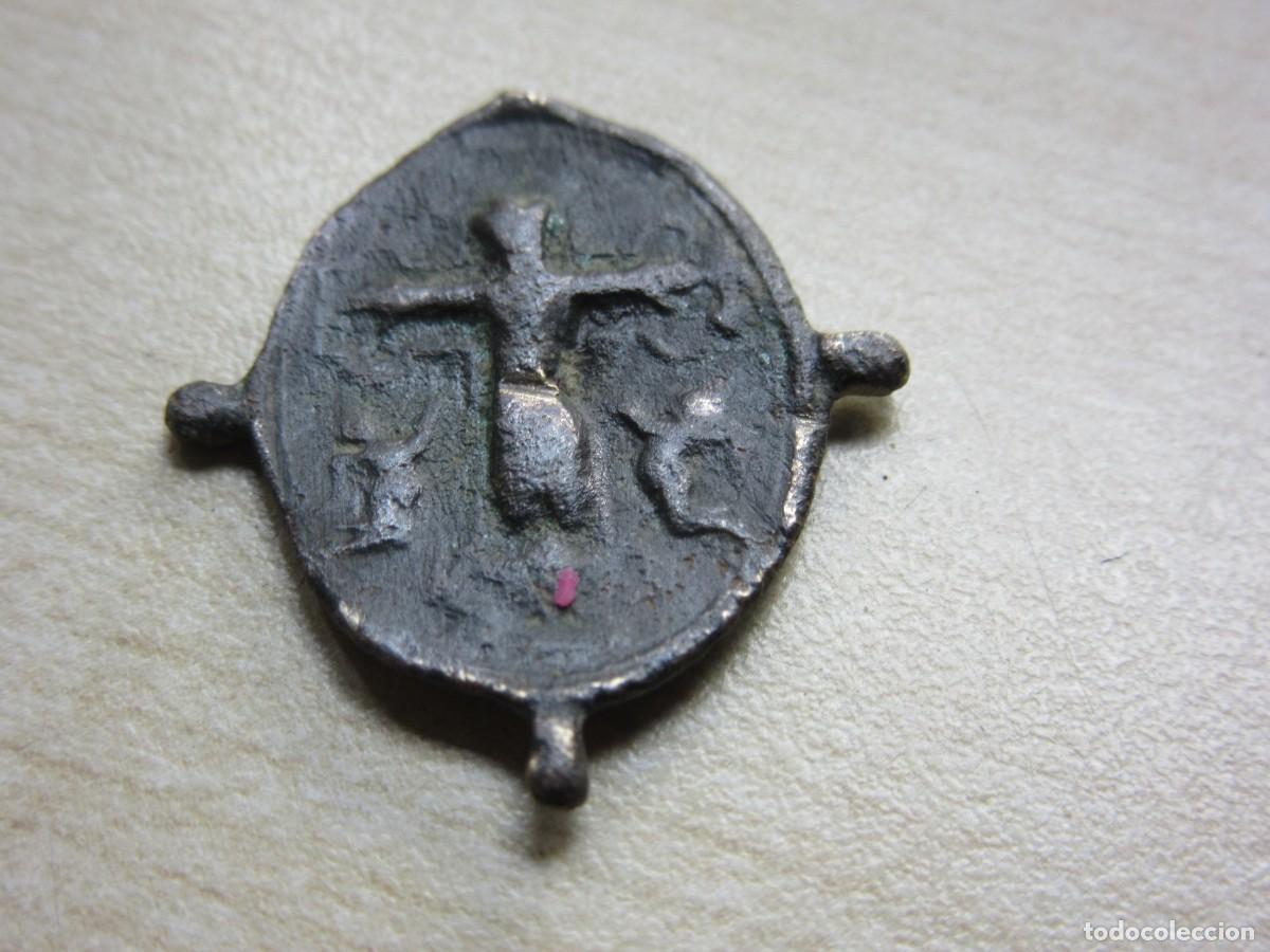 Antiquit&eacute;s: Interesante medalla grande del S XVII de bronce con Cristo y la Virgen Medidas 2,7 x 2,3cm