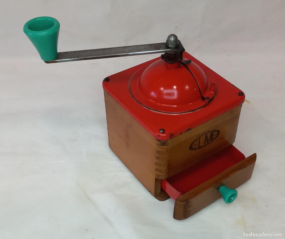 Antig&uuml;edades: DIFICIL MOLINILLO DE CAFE ELMA DE MADERA Y CHAPA - Foto 2