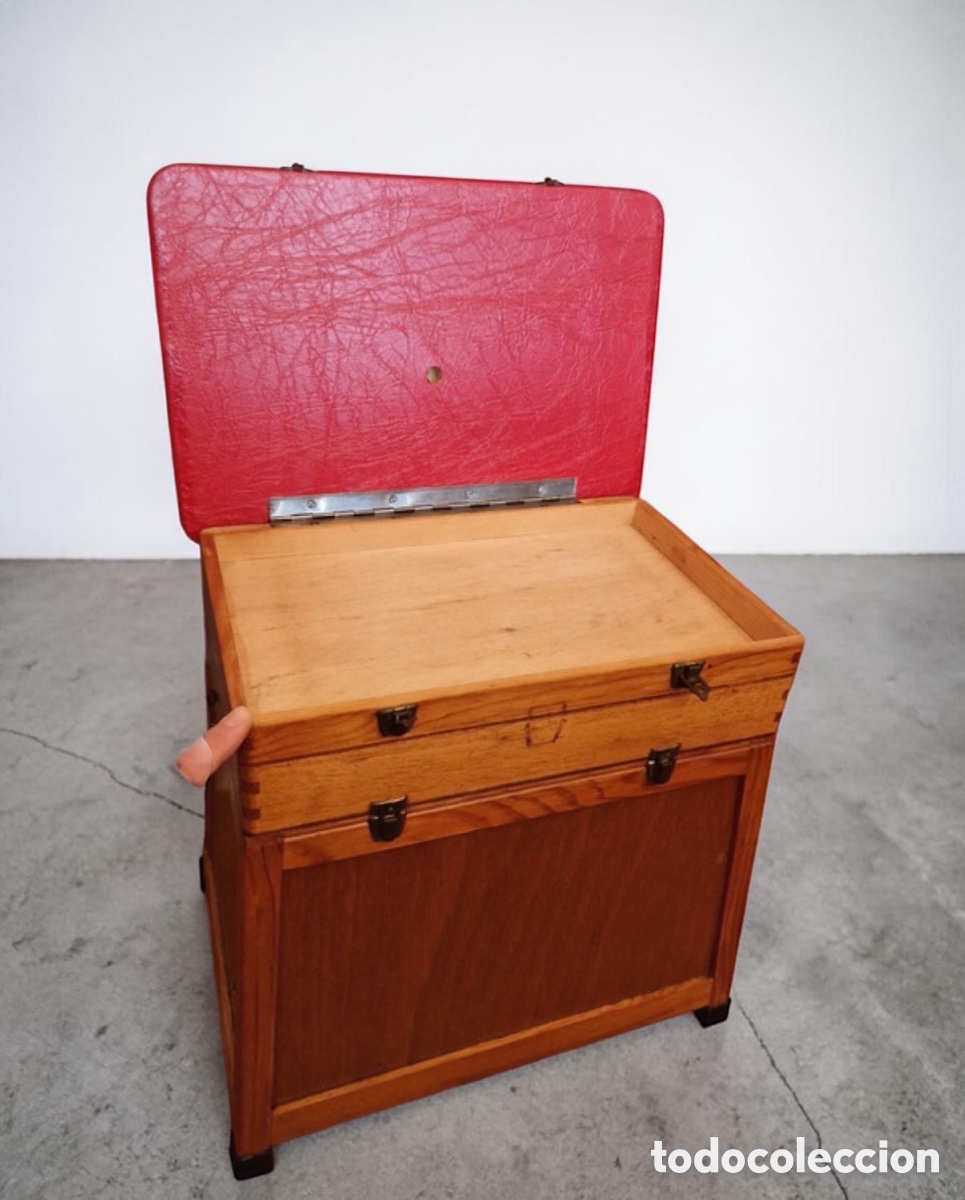 Antig&uuml;edades: Taburete/cesta de pesca antiguo - Foto 2