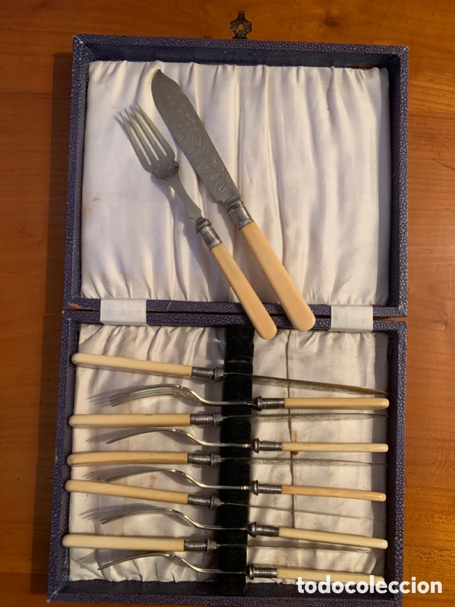 Antig&uuml;edades: Estuche de cubiertos de pescado