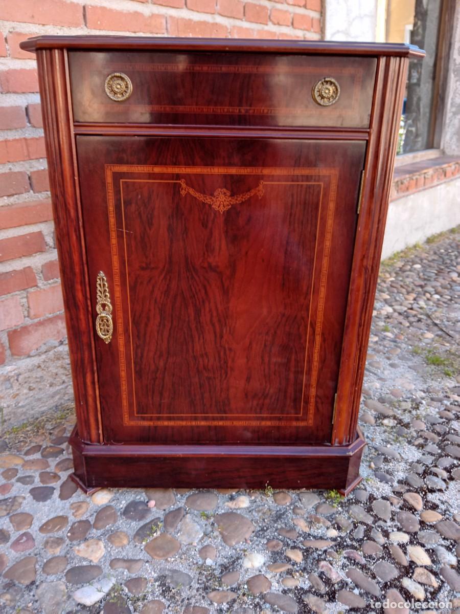 Antig&uuml;edades: Entre dos de estilo Imperio d&eacute;cada de los 80 - Foto 2