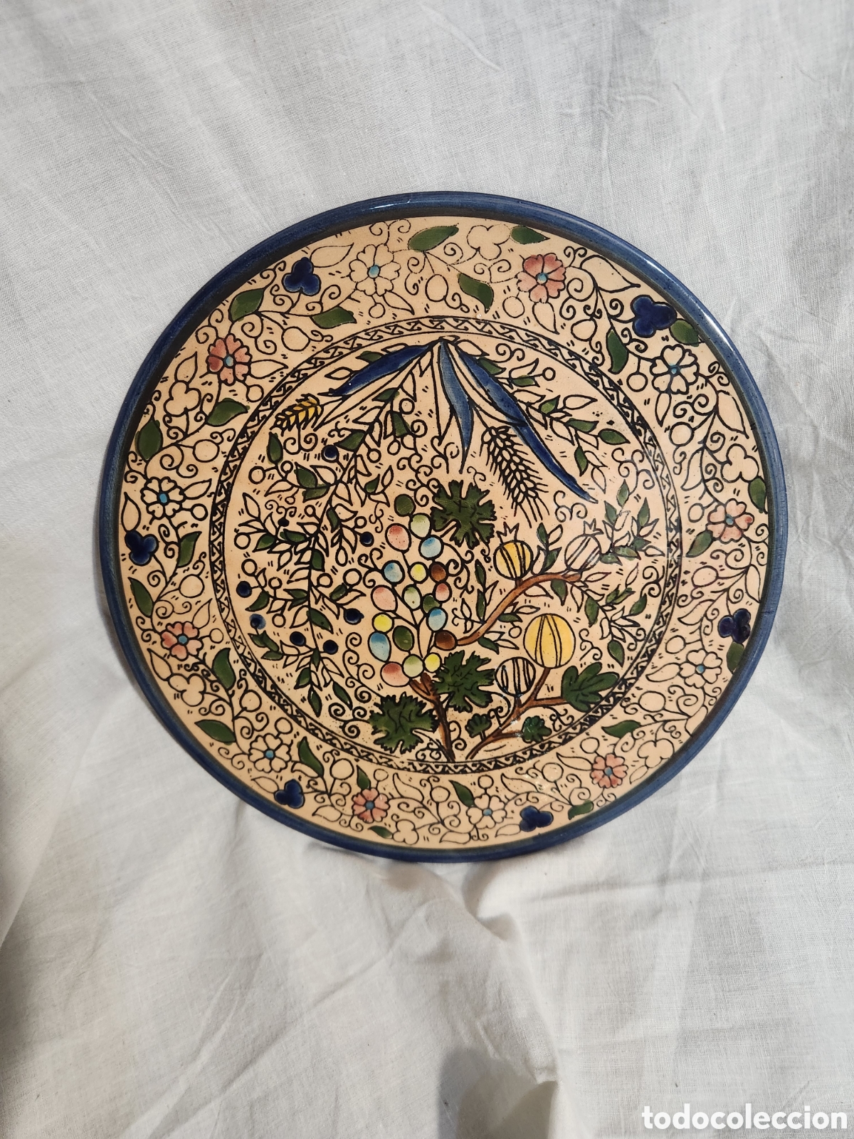 Antiques: PLATO DE CER&Aacute;MICA JERUSAL&Eacute;N. ARAMEAN CERAMIC FACTORY. E.M. PINTADO A MANO.