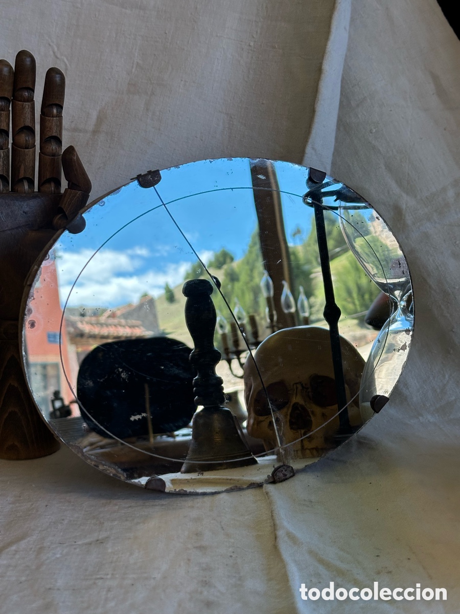 Antig&uuml;edades: Espejo ovalado, circa 1920. Sin Marco, Luna volada. Espejito a&ntilde;os 20.
