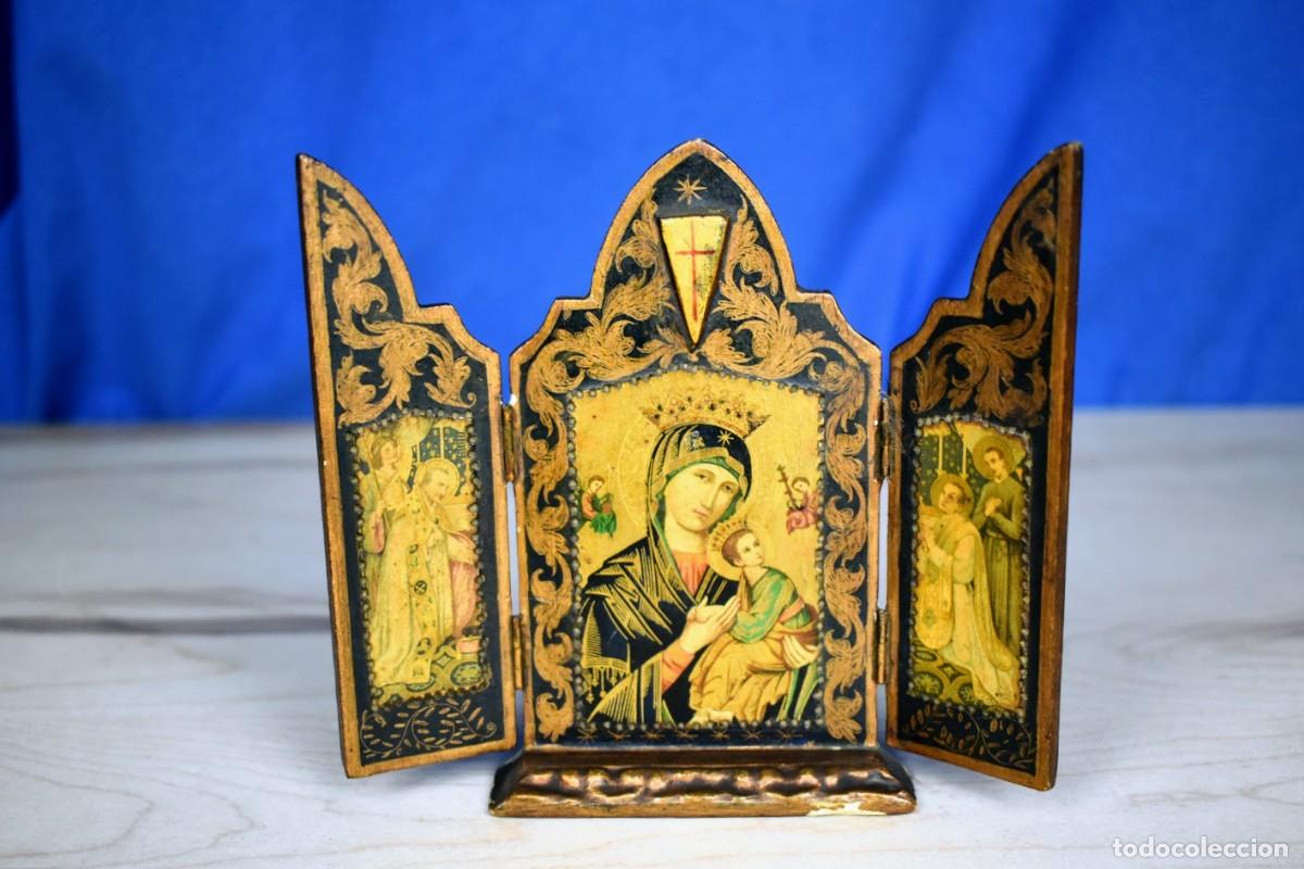 Antig&uuml;edades: Antiguo Triptico en madera de Nuestra Se&ntilde;ora del Perpetuo Socorro - Foto 1