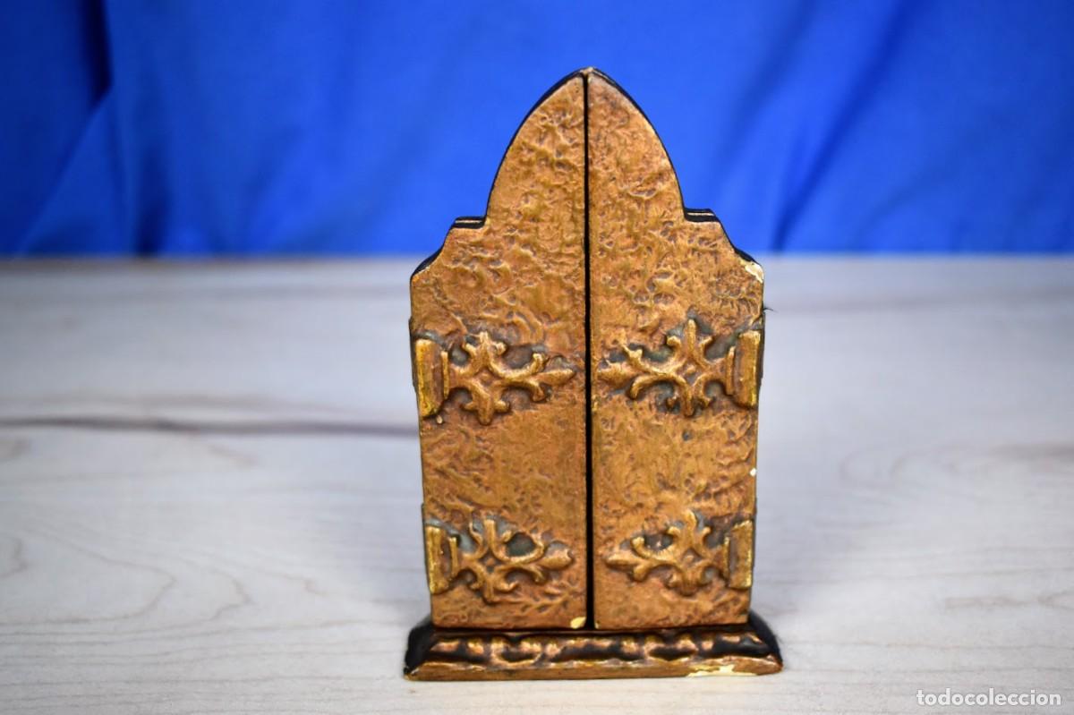 Antig&uuml;edades: Antiguo Triptico en madera de Nuestra Se&ntilde;ora del Perpetuo Socorro - Foto 6