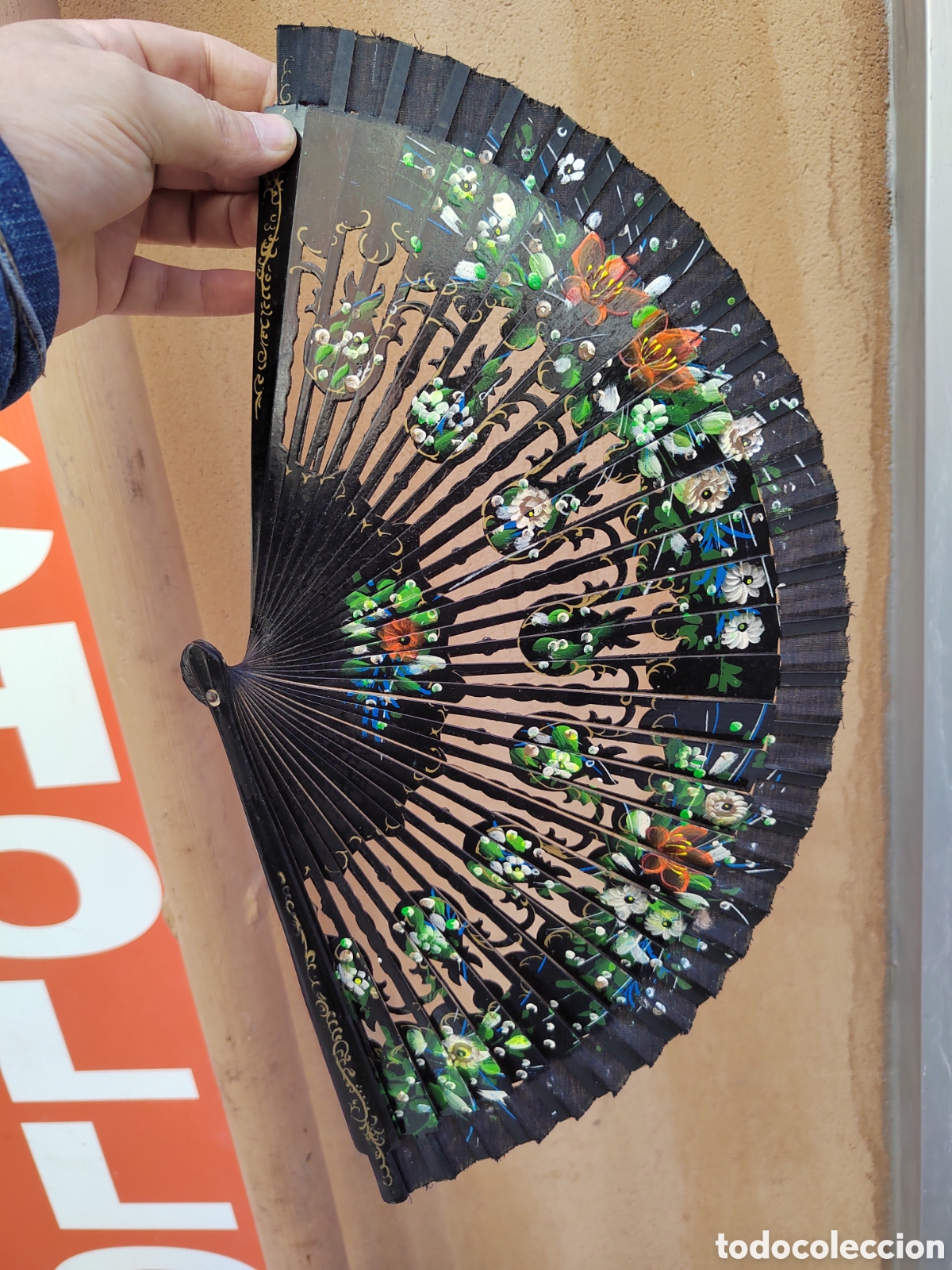 Antig&uuml;edades: antiguo abanico de madera pintada a mano - Foto 16