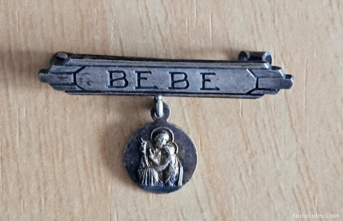 Oggetti Antichi: ANTIGUO PASADOR RELIGIOSO EN PLATA PARA BEBE con Medalla San Jos&eacute; y Ni&ntilde;o Jes&uacute;s - Peso 2,15 gr.