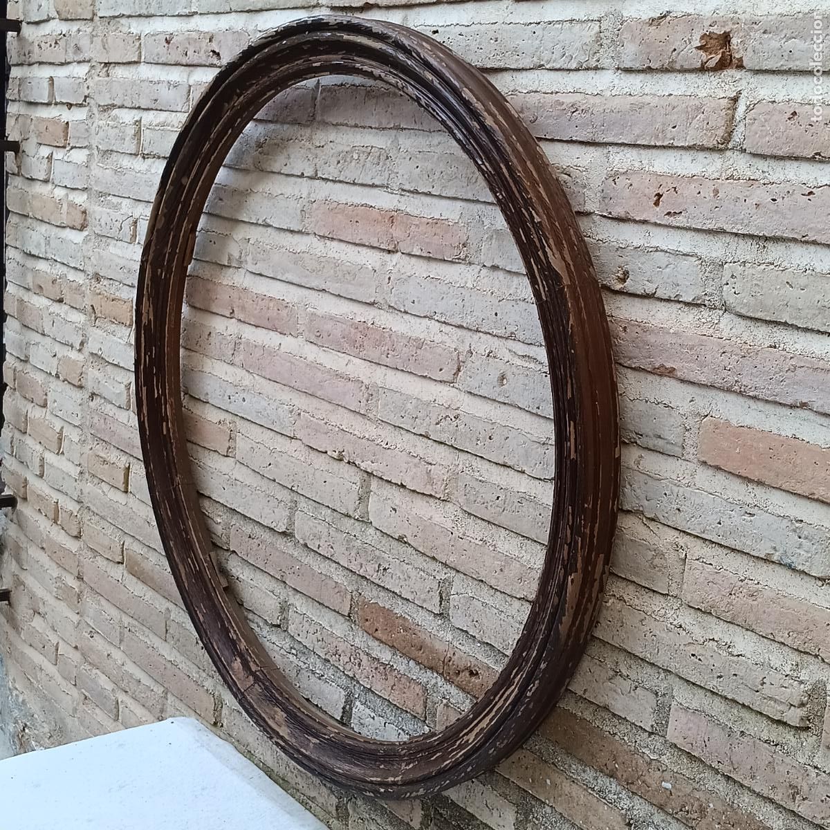 Antig&uuml;edades: MARCO REDONDO GRANDE EN MADERA. - Foto 3