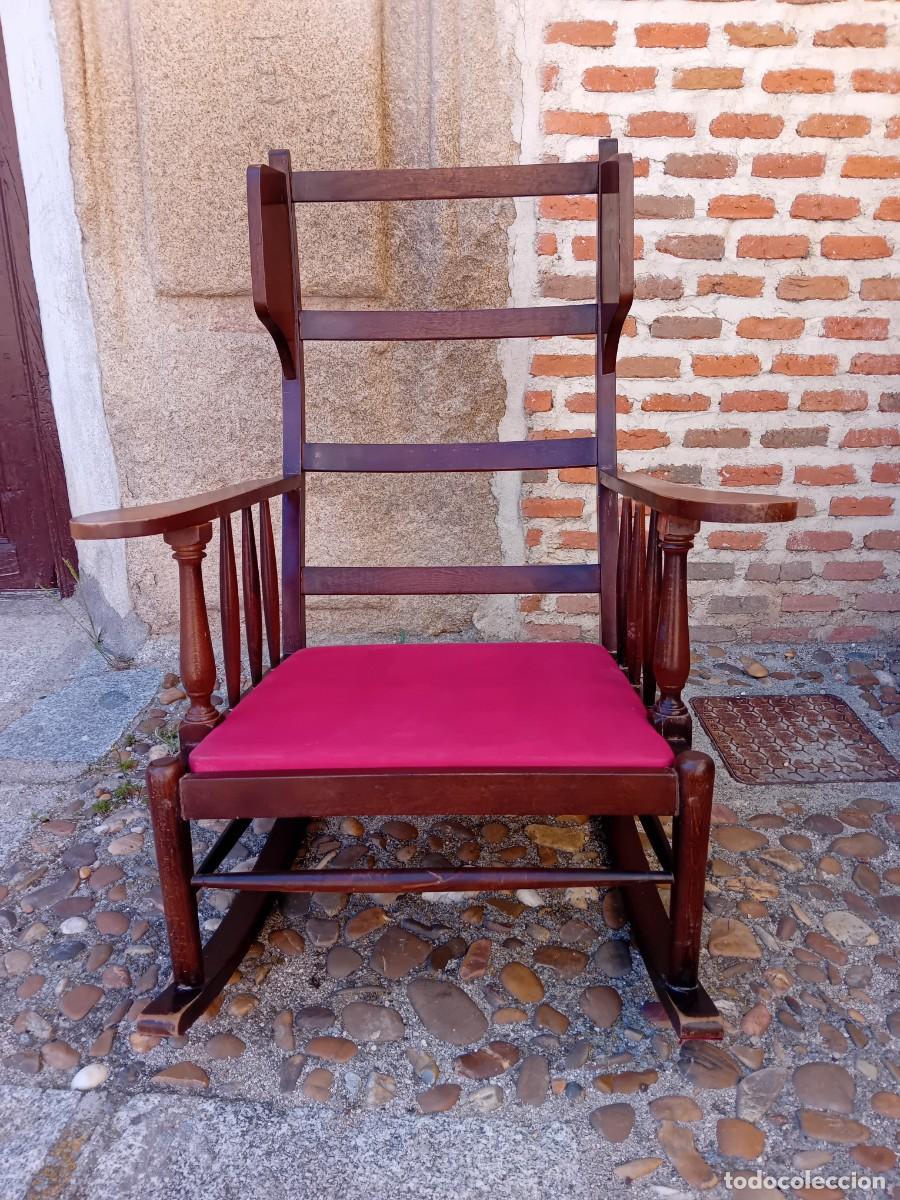 Antig&uuml;edades: Mecedora d&eacute;cada de los 80