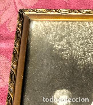 Oggetti Antichi: Marco de madera antiguo color dorado pan de oro y moldura para cuadro con fotograf&iacute;a a&ntilde;os 40-50
