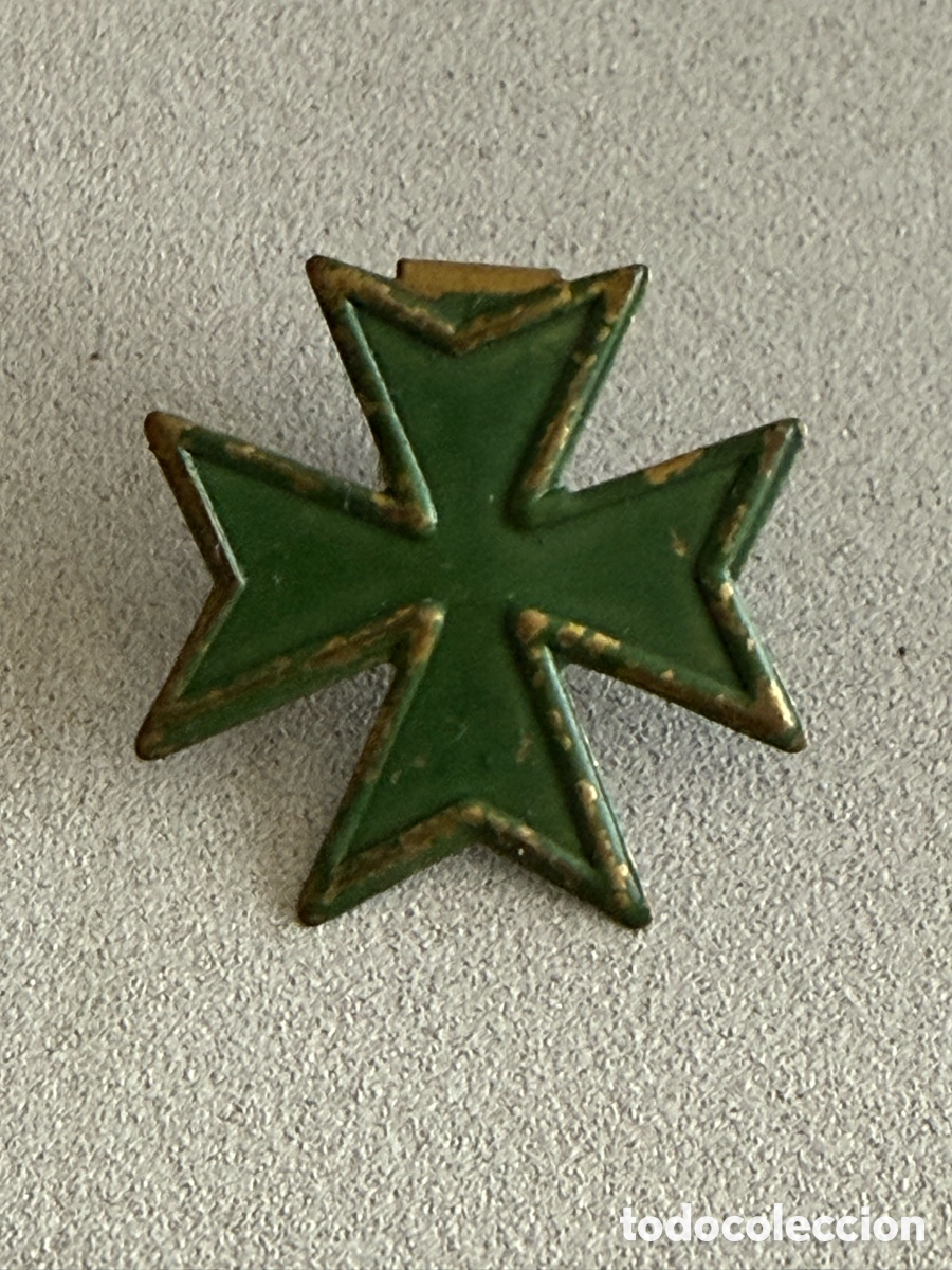 Antig&uuml;edades: Insignia de Auxilio Social Orden de San Lazaro