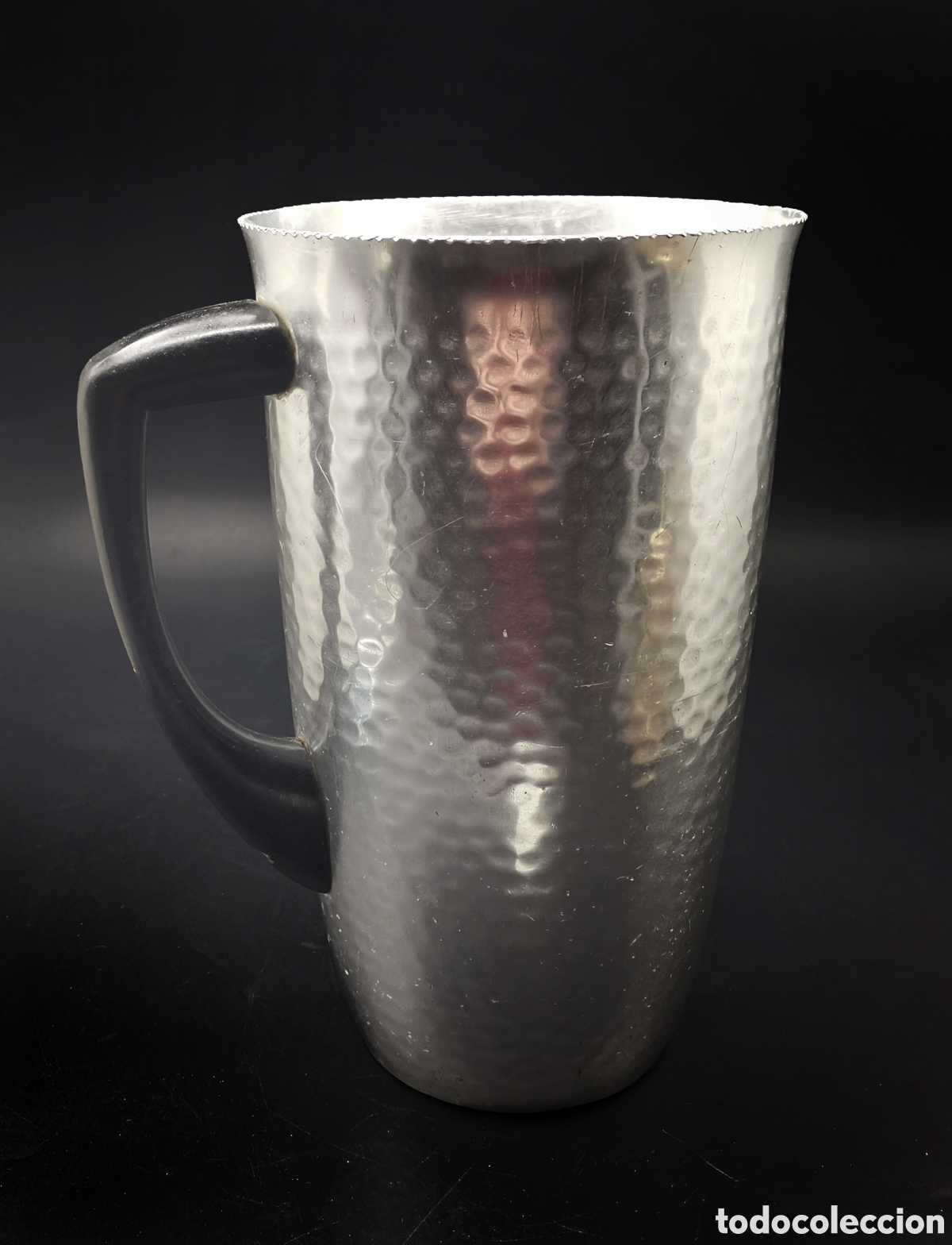 Antiquit&auml;ten: JARRA ANTIGUA DE ALUMINIO MARTILLEADO 3M