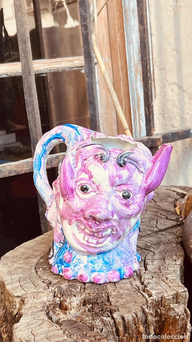 Antig&uuml;edades: Jarra porcelana Galicia o Castro O Demo laxeiro firma base a&ntilde;os 60