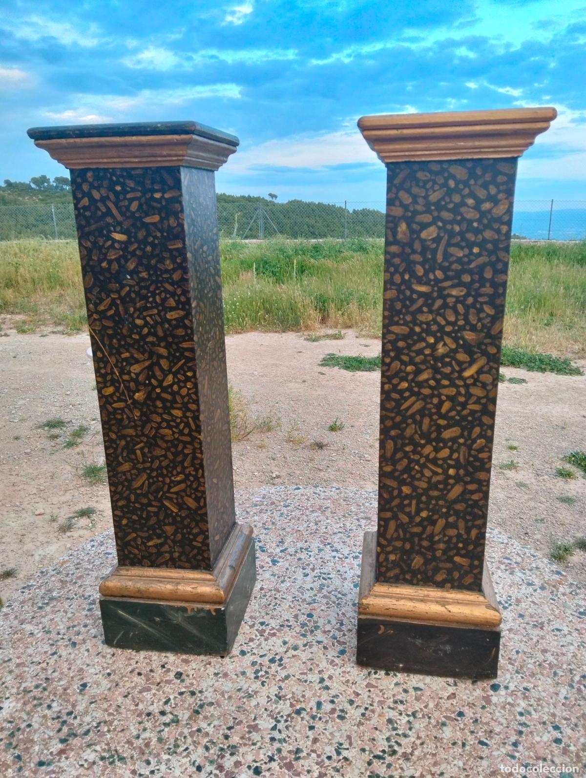 Antiques: Pareja de columnas religiosas de madera antiguas policromadas verde, pedestal altar soportes a&ntilde;os 30