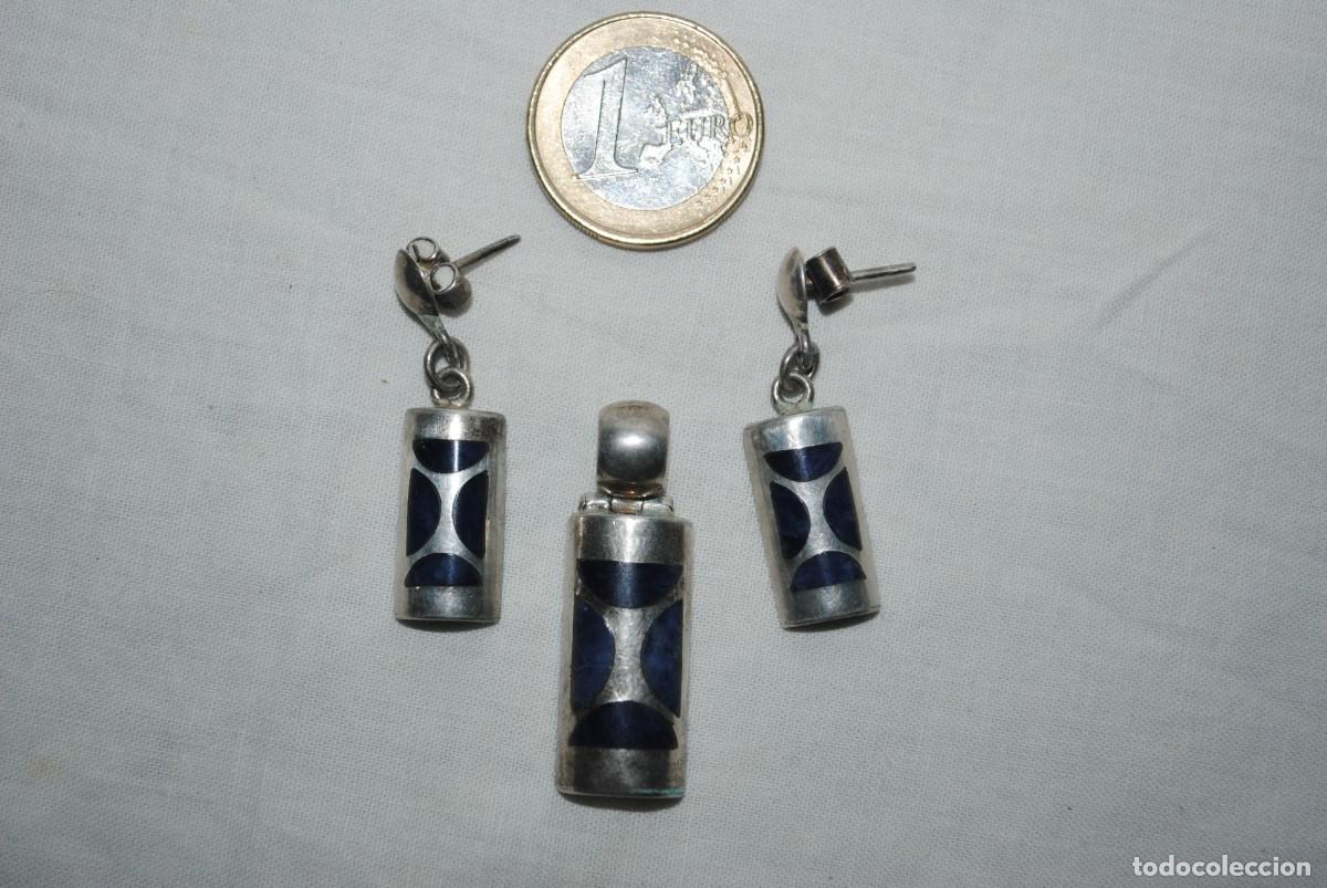 Antiques: PENDIENTES Y COLGANTE DE PLATA , CON PIEDRA AZUL MARINO .